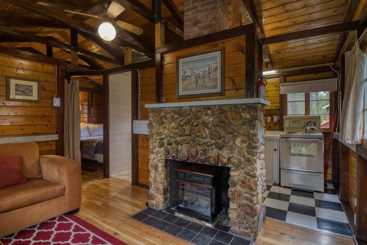 Timbers Resort Fairmont Hot Springs Buitenkant foto